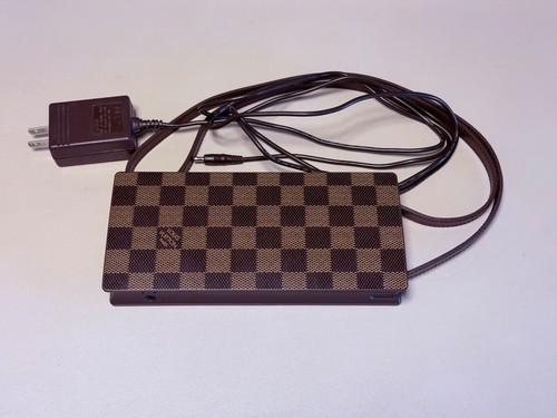 Louis vuitton handheld - louis,